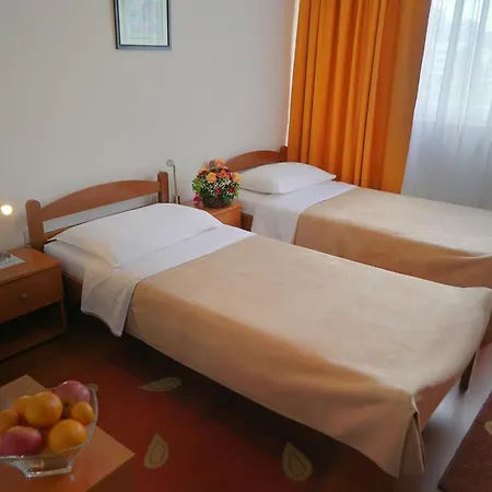 Srbija-free Parking Hotel Bělehrad